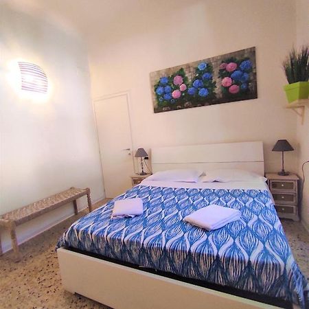 Romantic Liberta Apartment Florencja Zewnętrze zdjęcie